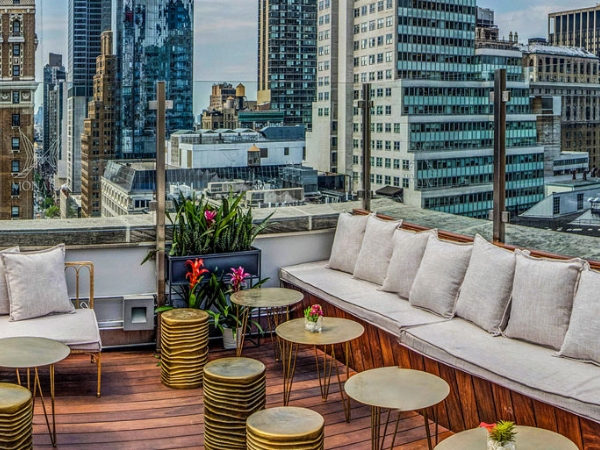 Monarch_Rooftop_Bar_NYC