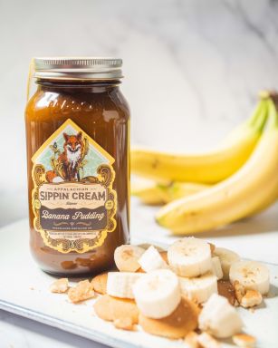 Logo for: Banana Pudding Sippin' Cream 