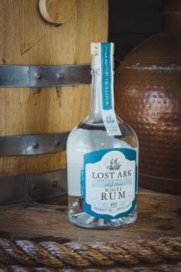 Logo for: Lady Anne White Rum