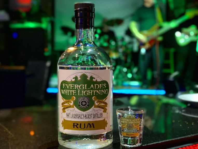 Photo for: Everglades White Lightning