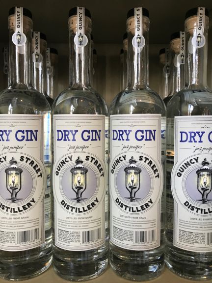 Photo for: Dry Gin,just juniper-Quincy Street Distillery